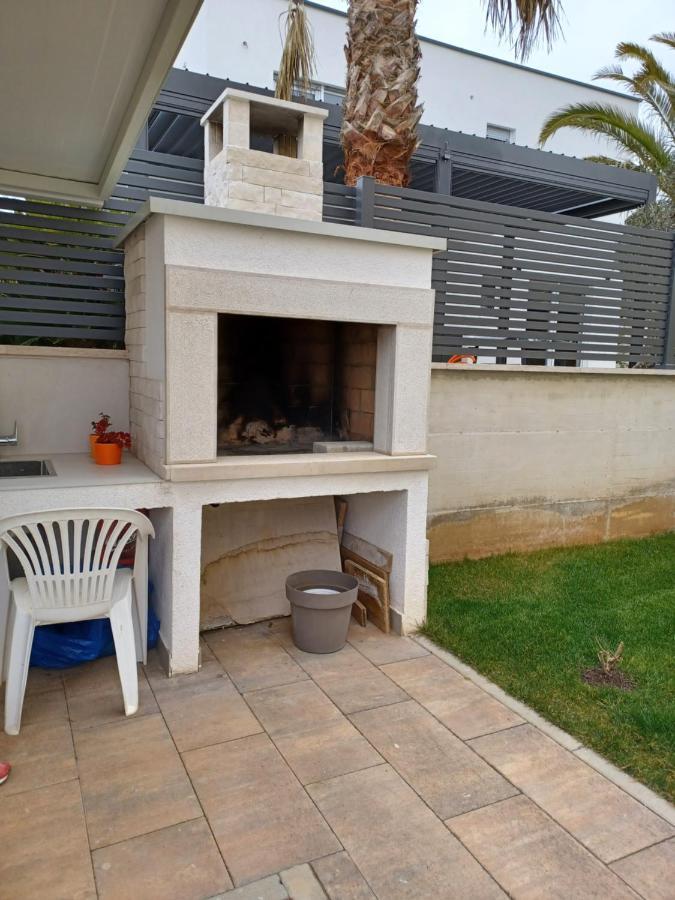 Apartments Leon 1 Novigrad  ภายนอก รูปภาพ